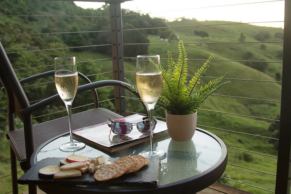 Top Of The Hill Maleny Bed & Breakfast
